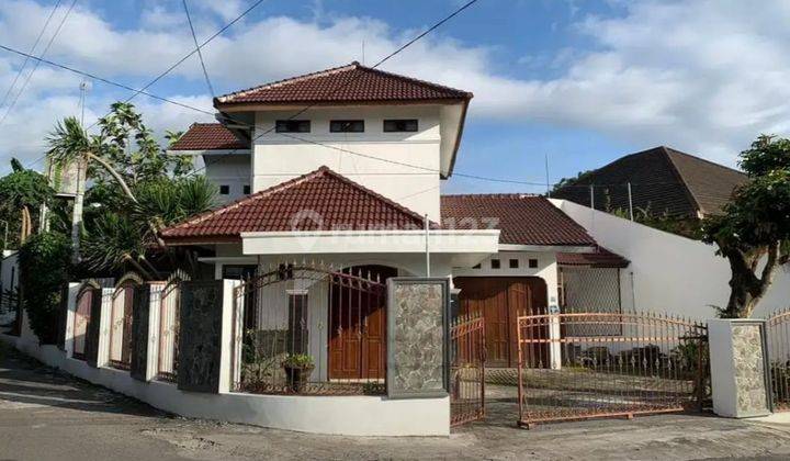 Rumah Murah Besar Parkir Luas Cocok Kantor Dkt Terminal Jombor Dan Jcm 1