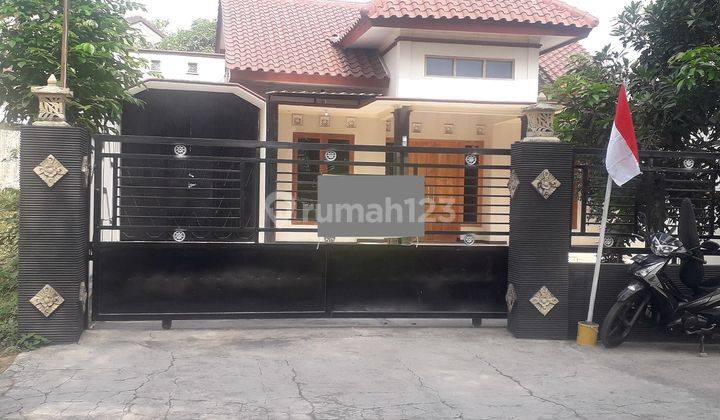 Rumah Murah Parkir Luas Cocok Kantor Dan Hunian Dkt Mirota Godean 1
