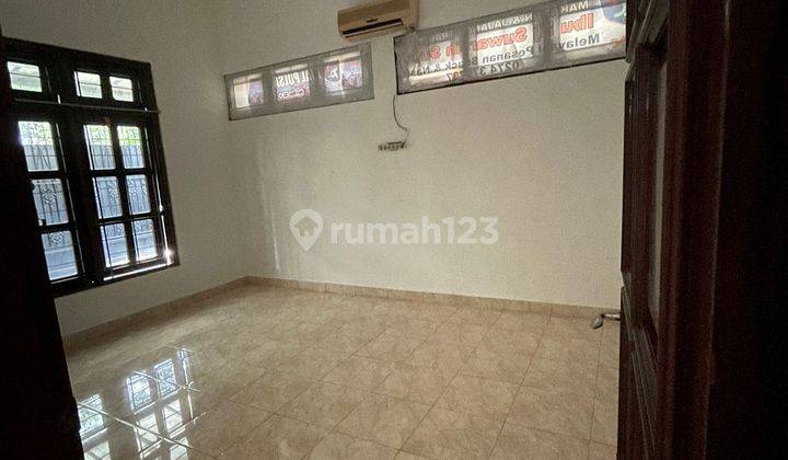 Rumah Murah Besar Kamar Banyak di Nogotirto Jln Godean Dlm Ringroad 2