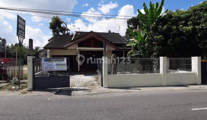 Rumah Murah Mngku Jalan Utama Cocok Utk Kantor Lokasi Dkt Kampus Pgri 1
