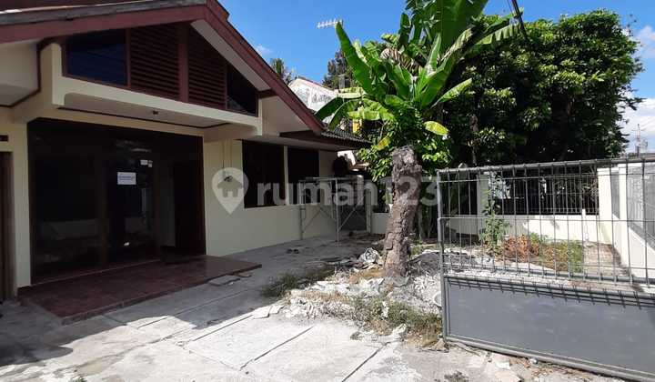 Rumah Murah Mngku Jalan Utama Cocok Utk Kantor Lokasi Dkt Kampus Pgri 2