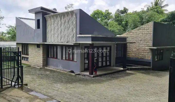 Villa Murah Tanah Luas Area Sejuk Cocok Pensiunan di Turi Dkt Uii 1