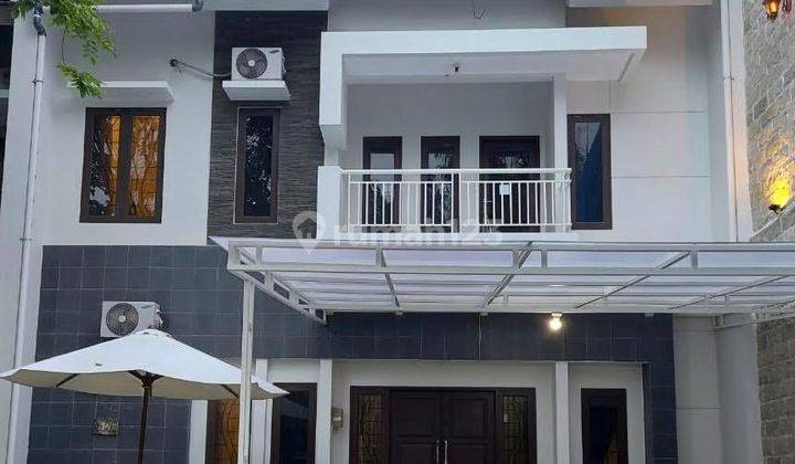 Rumah Murah Dlm Perum Dilengkapi Fasilitas Kolam Renang Dekat Jec 1