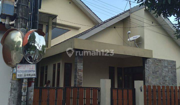 Rumah Besar Murah Nyaman Dalam Pemukiman Cocok Kantor Dkt Unriyo 1