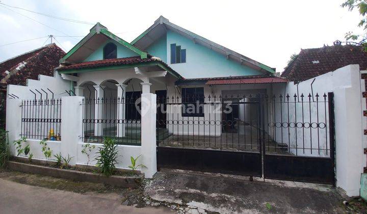 Rumah Murah Lingkungan Nyaman Cocok Untuk Kantor Lokasi Dekat SMU UII 1