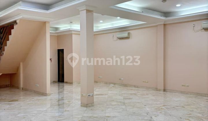 For Rent: Large Shop House in Pasar Minggu Area, South Jakarta, Suitable for Clinic 2