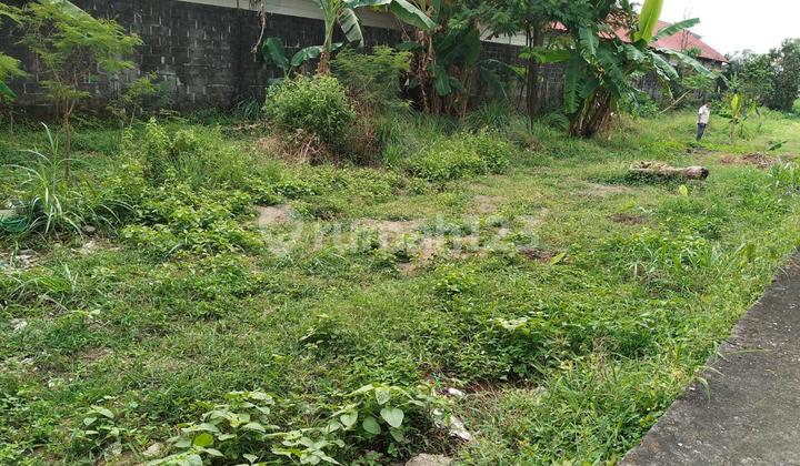 Cheap Land Area in Sorowajan, Location Near Amplaz and JEC. Cheap Land Area in Sorowajan, Location Near Amplaz and JEC.