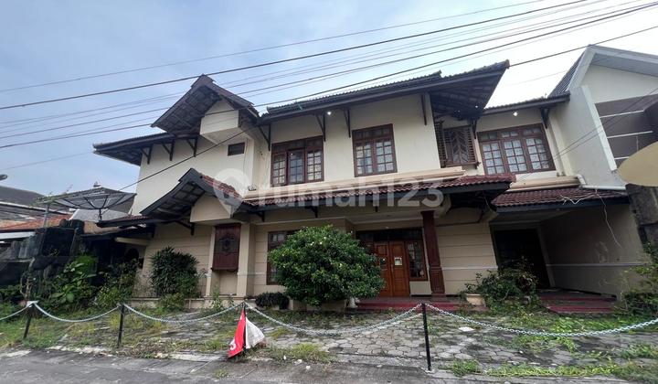 Ex Budget Hotel Building Jakal KM. 4 Area Near UGM and UNY