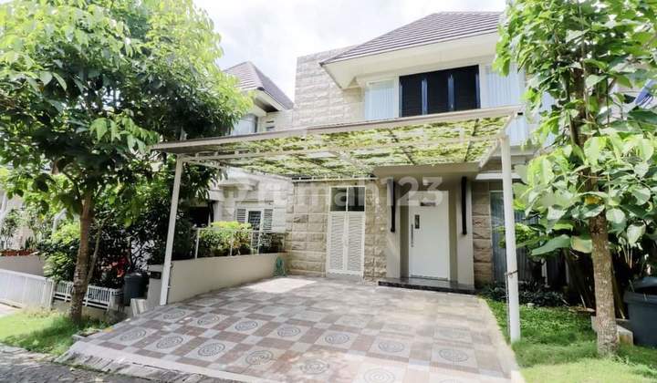 For Rent Furnished House in Elite Housing Complex in Gamping Area Near the City