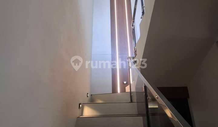 For Sale Fully Furnished Ready-to-Live House in Maguwoharjo Housing Location 2