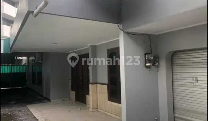 Ready-to-Occupy House in City Area Near UGM and RSP Sarjito
