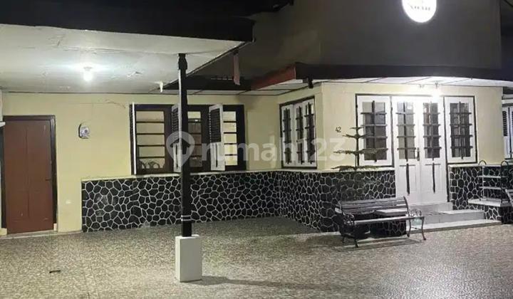 Disewakan Rumah Area Kraton Cocok Untuk Hunian Kantor Dan Homestay 1