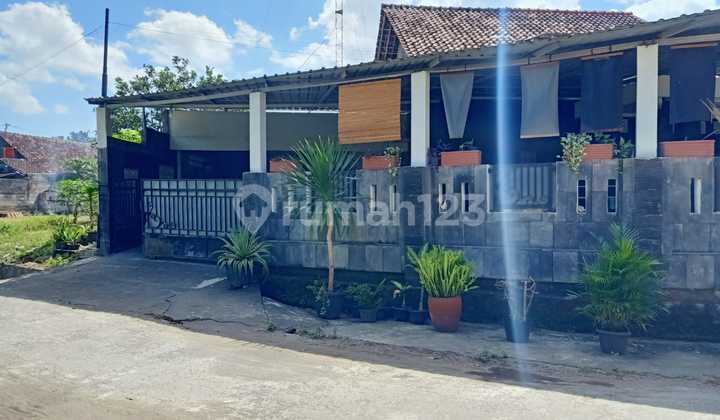 House for Sale in Tamanan Area, Outside Southern Ring Road, Near the City and UAD 2