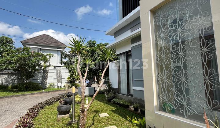 For Sale House in Premium Location Housing Estate in Palagan [Price Reduced] 2