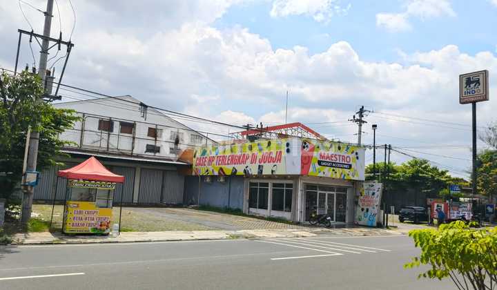 For Rent Commercial Space or Warehouse Location Mantrijeron Near Kraton For Rent Commercial Space or Warehouse Location Mantrijeron Near Kraton