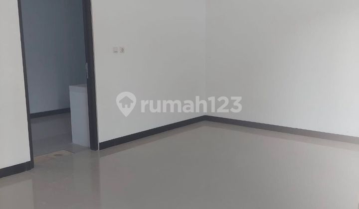 For Rent House In Premium Housing Area Bangunharjo Near ISI 2