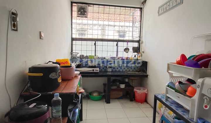 Cheap Boarding House Plus Shop House in Seturan Area, Location Near UPN 2