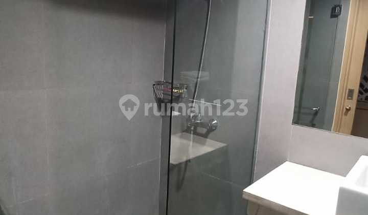 For Sale Patraland Amarta Apartment, Location Near UGM and Hyatt 2