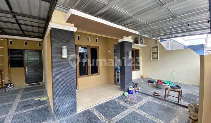 For Rent: House in Bangunharjo Housing Area Near Kraton and ISI