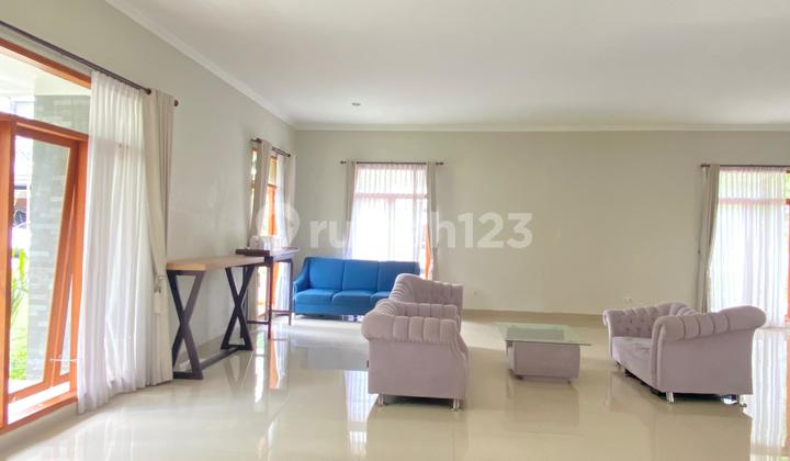 Rumah Full Furnish Siap Huni Dalam Perum Onegate system Dekat Hyatt  2