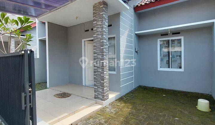 Rumah 100 M2 Dekat Mall The Park Solo Baru 8