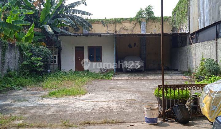 Disewakan gudang cocok utk bengkel dan distro barang area Joglo 4