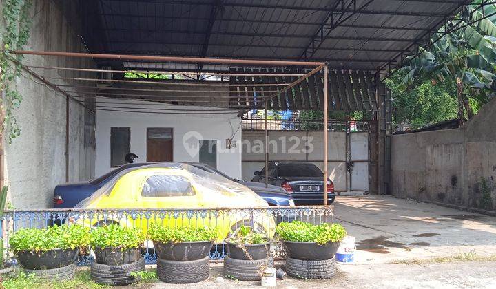 Disewakan gudang cocok utk bengkel dan distro barang area Joglo 6