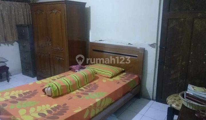 Dijual Tanah Bonus Rumah Kost-An Di Salemba Matraman. Murah   2