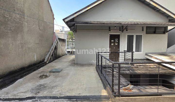 Dijual Rumah Strategis Cocok Untuk Usaha Di Jalan Utama Bintaro 1