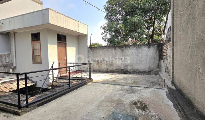 Dijual Rumah Strategis Cocok Untuk Usaha Di Jalan Utama Bintaro 2