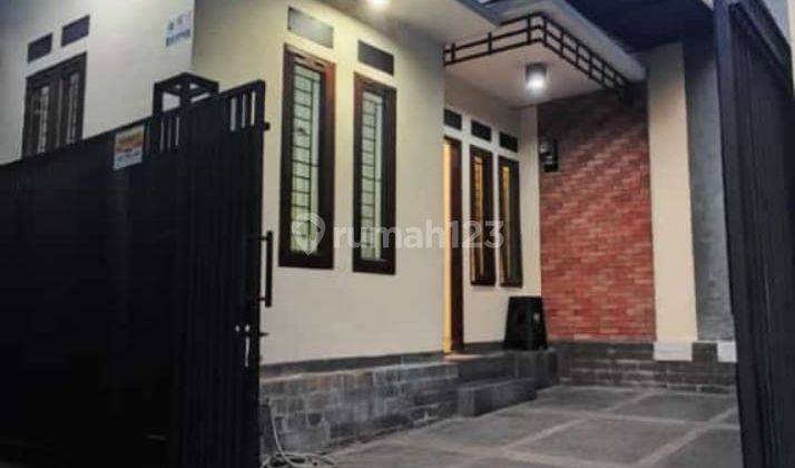 Disewa Rumah Bagus Cipete, 2 Kamar Tidur, Satu Setengah Lantai, Ada Ac, Harga 85 Jt Pertahun Nego Ida 1