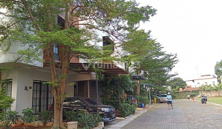 Dijual Cepat Rumah Bagus Dalam Town House, Jalan Lebar, Luas Tanah 112M, Bangunan 2 Lantai, 173 Meter, Furnished, Dilewati Jaklingko, Harga 1,7 Miliyar Nego Iwe 2