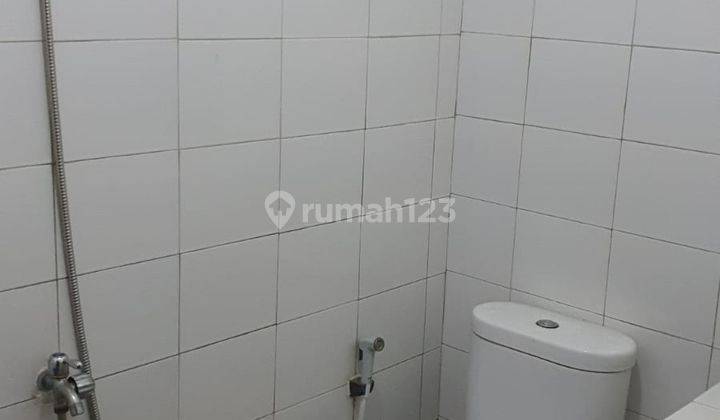 Rumah Sewa di Luar Komplek Dekat Ke Arah Tol Brigif Cocok Untuk Usaha Dan Tempat Tinggal Nanda 24