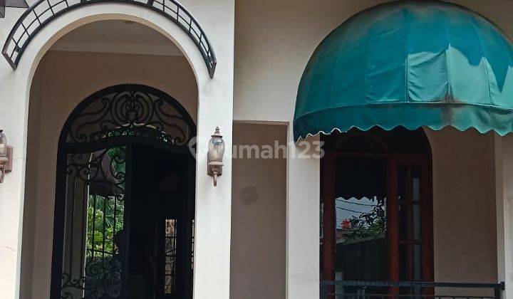 Di Sewa Rumah Mewah, Dalam Komplek Besar Pondok Labu, 2 Lantai, 5 Kamar Tidur, Ada Ac, Ada Kompor, Water Heater, Lantai Marmer, Jalan Lebar, Luas Tanah 240m, Dekat Golf Pangkalan Jati, Harga 165 Jt Nego Per tahun Jaja 2