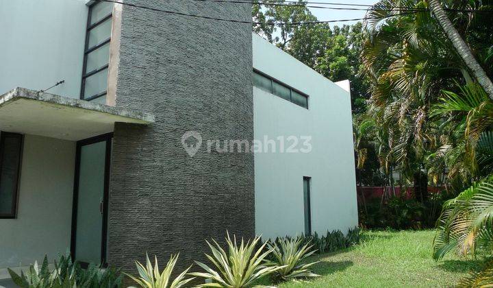 Di Jual Rumah Cepat Harga Menarik Komplek Besar Pangkalan Jati Golf, Luas Tanah 556m, 2 Lantai, Jalan Lebar, Harga 7 Miliyar Nego Jaja 1