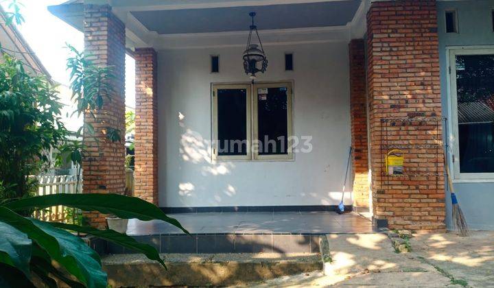 Disewa Rumah Lenteng Agung Luas Tanah 200M, Bangunan 1 Lantai, Kamar Tidur 3, Carport Ada, Lokasi Dekat Jalan Raya Lenteng Agung Dan Stasiun Krl Lenteng Agung, Harga 45 Jt Pertahun Nego Sugi 2