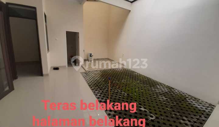 Disewa Rumah Dalam Komplek Ekskluif Buncit, Luas Tanah 200M, Bangunan 1 Lantai, 4 Kamar Tidur, 4 Kamar Mandi, 1 Garasi, 1 Carport, Hanay untuk Tempat Tingga, Lokasi Strategis, Jalan Lebar, Harga 150 Jt Nego Sam 2