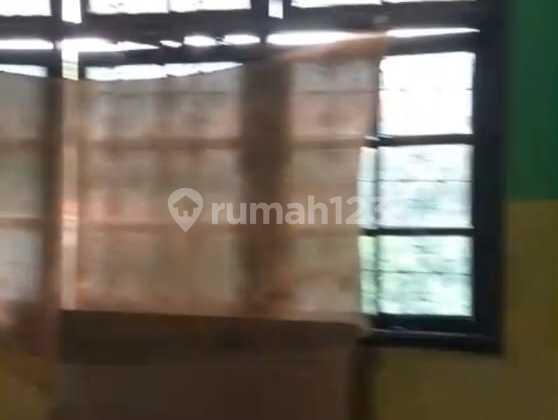 Dijual Rumah Cepat dan Murah, Akses Motor, Surat Shm,Uas Tanah 40M, Bangunan 2 Lantai,Akses Dekat KRL Universitas Indonesia (Ui) dan Pancasila, Harga 200 Jt Nego Sugi