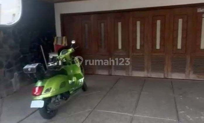 Dijual Rumah Cepat Dan Murah Lenteng Agung, Dekat Ke Jalan Raya Lenteng Agung, Jalan Lebar, Luas Tanah 361 M, Bangunan 2 Lantai, Garasi 2, Carport 2, Bangunan Butuh Renovasi, Daerah Lenteng Agung Jakarta Selatan, Harg 3,2 Miliyar Nego Albis  2