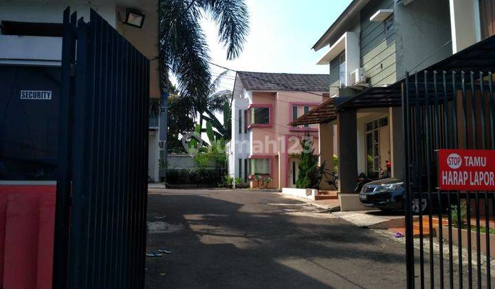 Dijual Rumah dalam cluster Cinere, 2 lantai, luas tanah 70M, 3 kamar tidur, ada kitchen set, ada water heater dan AC, harga pertahun 55 JT Nego minimal sewa 2 tahun Ida 1