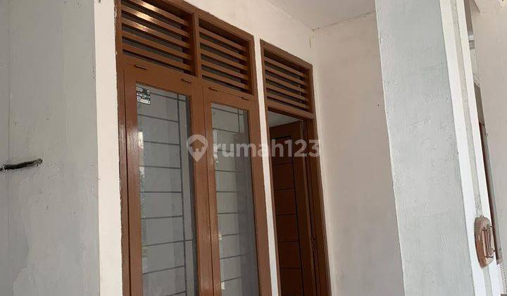 Disewa Rumah Dalam Cluster Jagakarsa Ciganjur Jakarta Selatan, 2 Kamar Tidur, 1 Lantai, Non Ac, Harga 47 Jt Pertahun Nego Ade 2