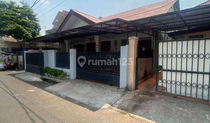 Dijual Cepat Dan Murah Rumah Daerah Pasar Minggu Lokasi Strategis Dekat Tb.simatupang, Luas Tanah 175M, Bangunan 1 Lantai, Harga Rp. 2.750.000 Nego Sam 2