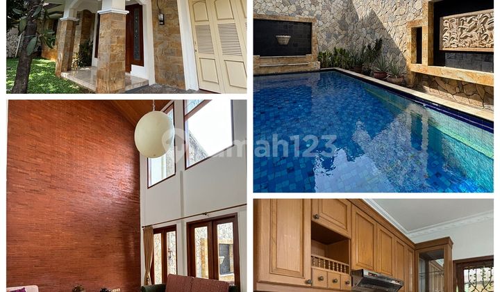 For Rent: House in Cipete, South Jakarta, with swimming pool, land area 400M, 2-story building 250M, parking for 4 cars, 3 bedrooms, price 350 million per year negotiable. Lina 1