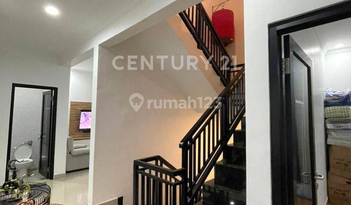 Rumah Hook View Desa Dgn Kolam Renang Di Citeureup Cimahi Utara 2