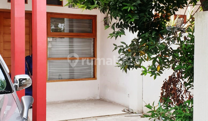 Di Sewakan Rumah 3 Kamar Cocok Untuk Kantor Jl. Suryalaya Bandung 2