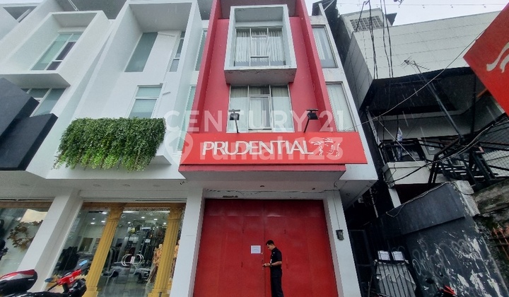 Ruko Lux Pelajar Pejuang Bandung Mainroad 1