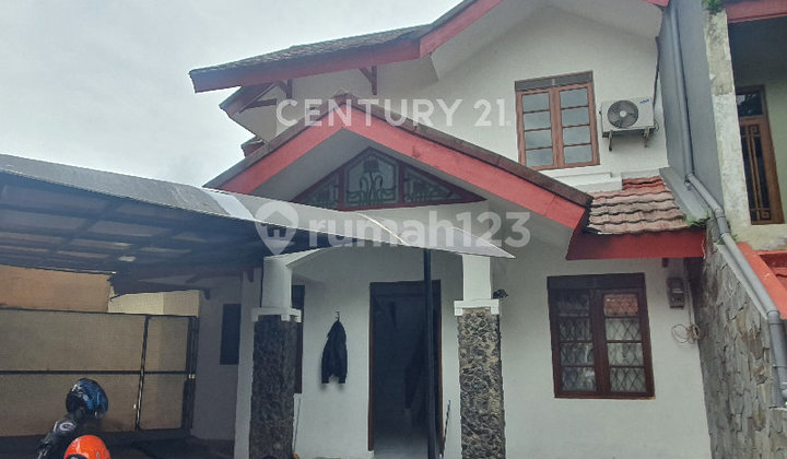 Ready-to-Occupy House (Cluster) in Cigadung, Dago, Bandung Ready-to-Occupy House (Cluster) in Cigadung, Dago, Bandung