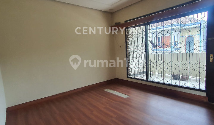 Suitable for Office, Cafe in Turangga Wing, Strategic Location 2