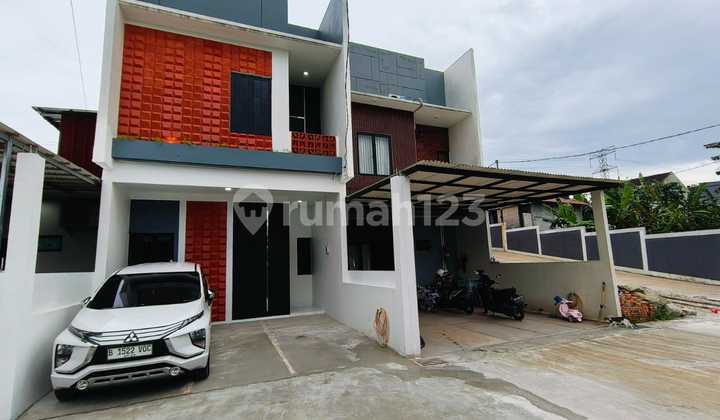Rumah 2Lt One Gate System,Krukut Matoa Depok
