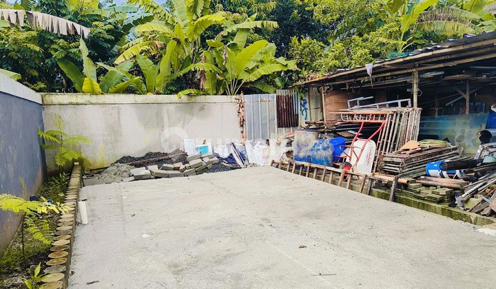 Land with House, Custom Built, Already Subdivided, SHM, IMB, PBB, Near Andara Desari Toll Gate Entrance